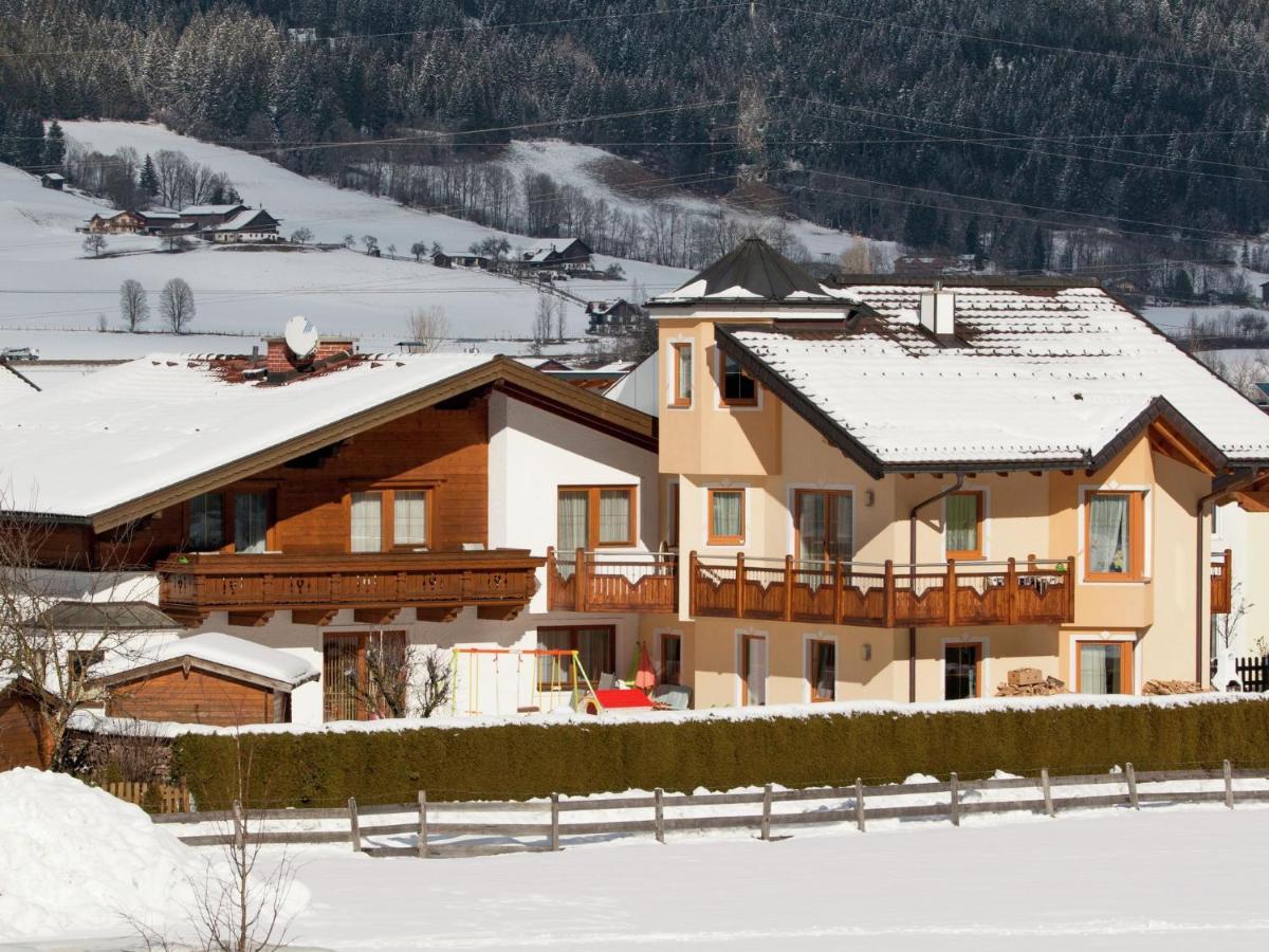 אלטנמרקט אים פונגאו Apartment In Altenmarkt In Pongau Near Ski Area מראה חיצוני תמונה